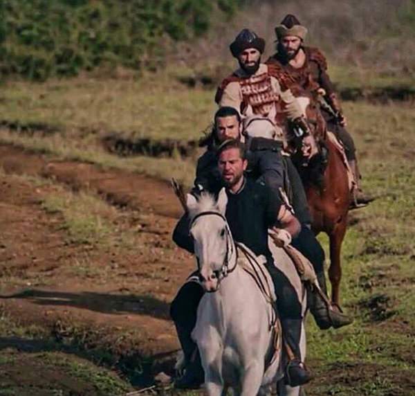Diriliş'in Alp'inden Mahmud Efendi'yi ziyaret