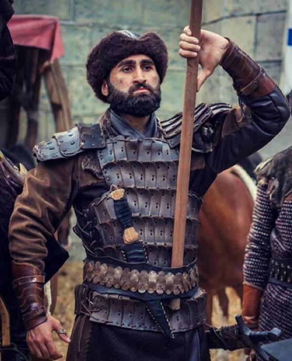 Diriliş'in Alp'inden Mahmud Efendi'yi ziyaret