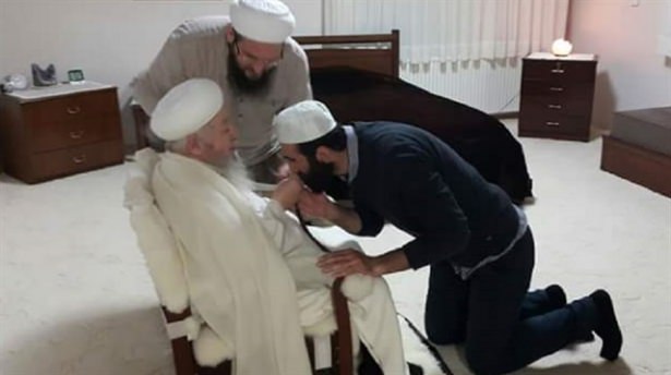 Diriliş'in Alp'inden Mahmud Efendi'yi ziyaret