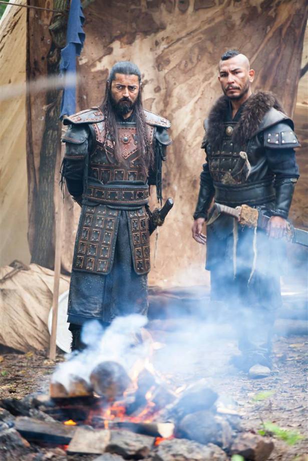 Diriliş'in Alp'inden Mahmud Efendi'yi ziyaret