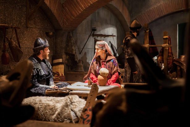 Diriliş'in Alp'inden Mahmud Efendi'yi ziyaret