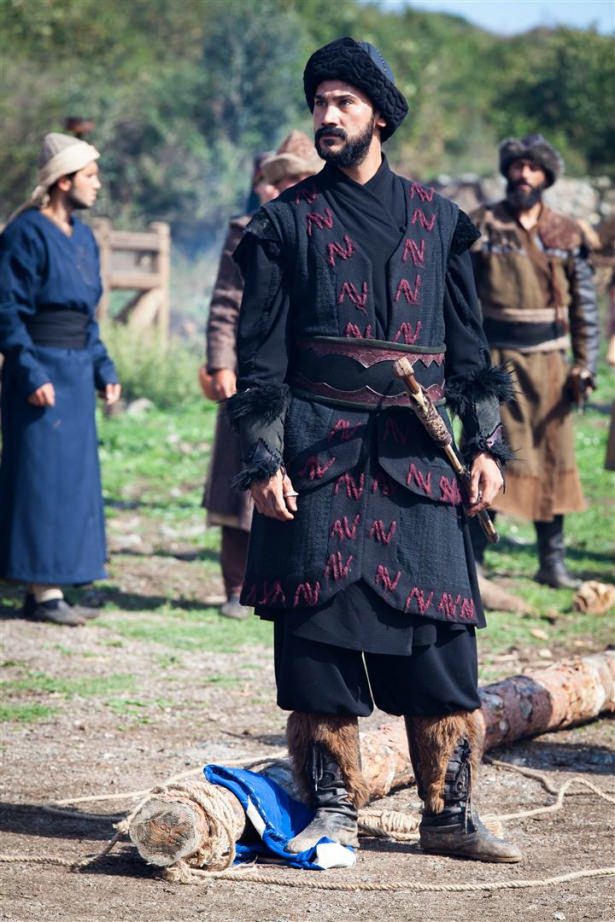 Diriliş'in Alp'inden Mahmud Efendi'yi ziyaret