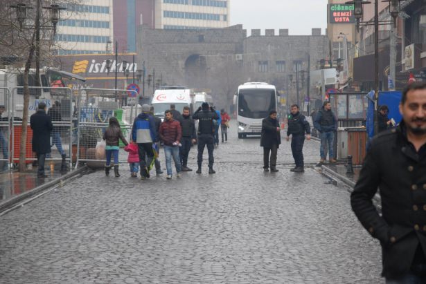 Sur'da sokağa çıkma yasağı 48. gününde