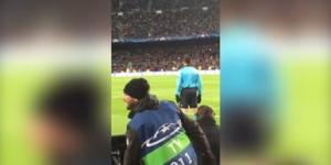 Barcelona maçında bir Türk: Hüseyin abiii…