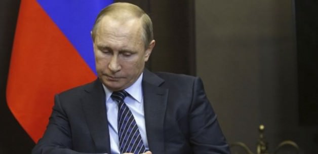 Putin yaptırım emrini imzaladı