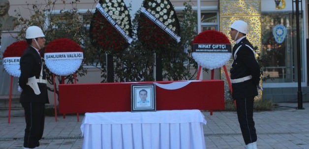 Şehit polis son yolculuğuna uğurlandı