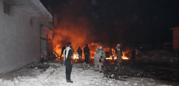 Rus uçakları Azez’de sivilleri vuruyor