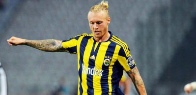 F.Bahçeli taraftarların Simon Kjaer sevgisi