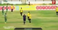 Hakem sahada gözyaşlarını tutamadı