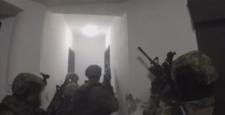 Meksikalı uyuşturucu baronu El Chapo’nun evine baskın anı