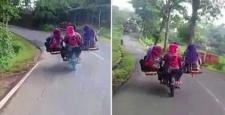 Motosiklet üzerinde 11 kişi yolculuk etti