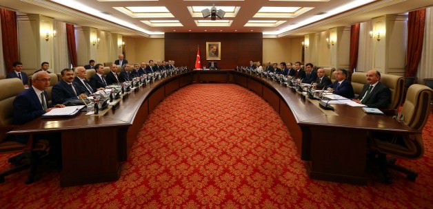 Türkiye’deki mal varlıkları donduruldu