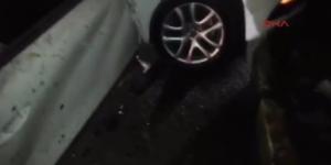 Ataşehir’de otomobil TIR’ın altına girdi