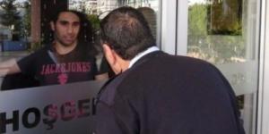 Sınava gireceği okulda kilitli kaldı