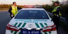 TEM’de ‘bomba yüklü otomobil’ alarmı