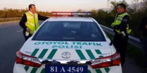 TEM’de ‘bomba yüklü otomobil’ alarmı