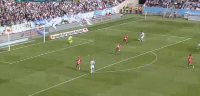 Türk futbolcudan müthiş gol!