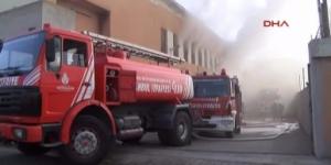 Ütü masası fabrikasında yangın