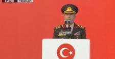 Genelkurmay Başkanı Akar büyük alkış aldı