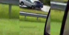 Ters şeritten giden otomobil kazaya davetiye çıkardı
