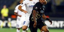 Osmanlıspor – Steaua Bükreş maçından kareler