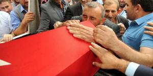 Tokat şehidine ağladı!