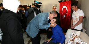 Erdoğan’dan Kazan’daki şehit ailelerine taziye ziyareti