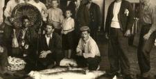 İstanbul Boğazı’nın balıkla dolu olduğu yıllarından fotoğraflar