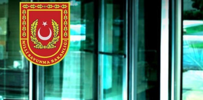 Kara ve Deniz Kuvvetleri’nde 195 personel ihraç edildi