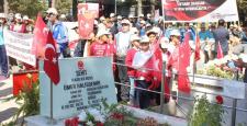 Öğrencilerden Ömer Halisdemir’in kabrine ziyaret