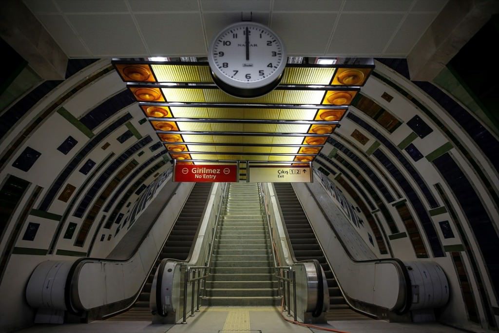 Üsküdar-Ümraniye metro istasyonunda sona doğru